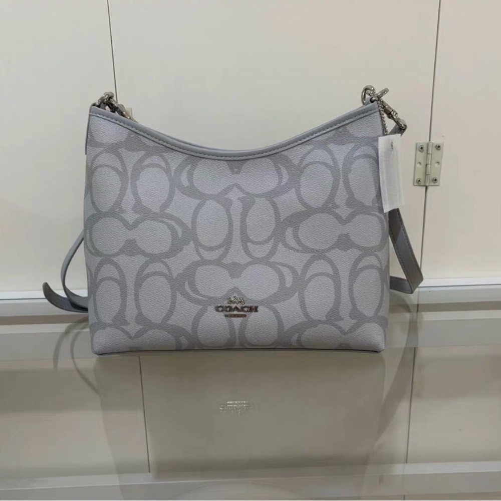 Coach shoulder bag